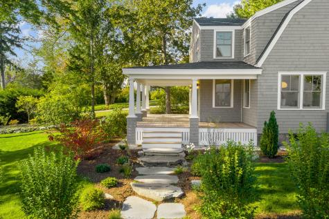 63 Cloyster Road South Portland ME 04106