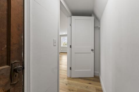 20 Mount Vernon Street Gardiner ME 04345