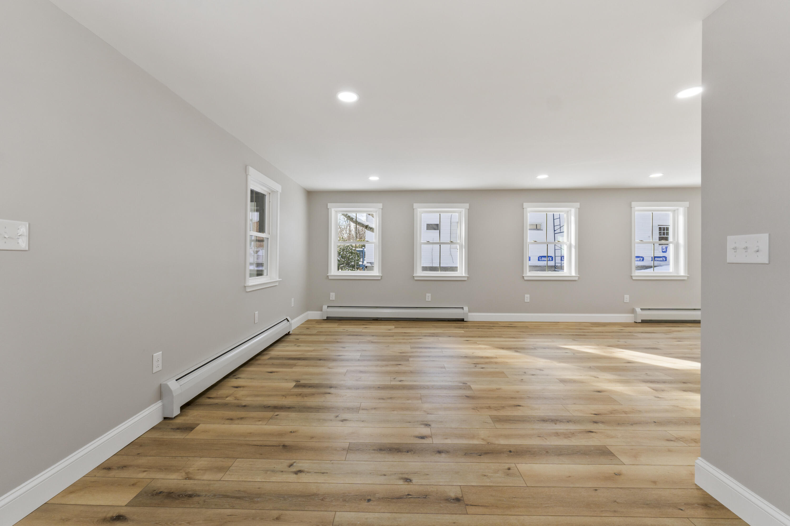 20 Mount Vernon Street Gardiner ME 04345