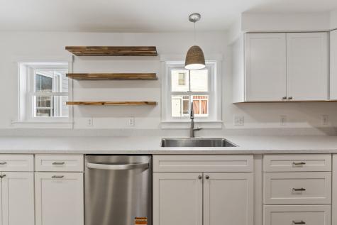 20 Mount Vernon Street Gardiner ME 04345