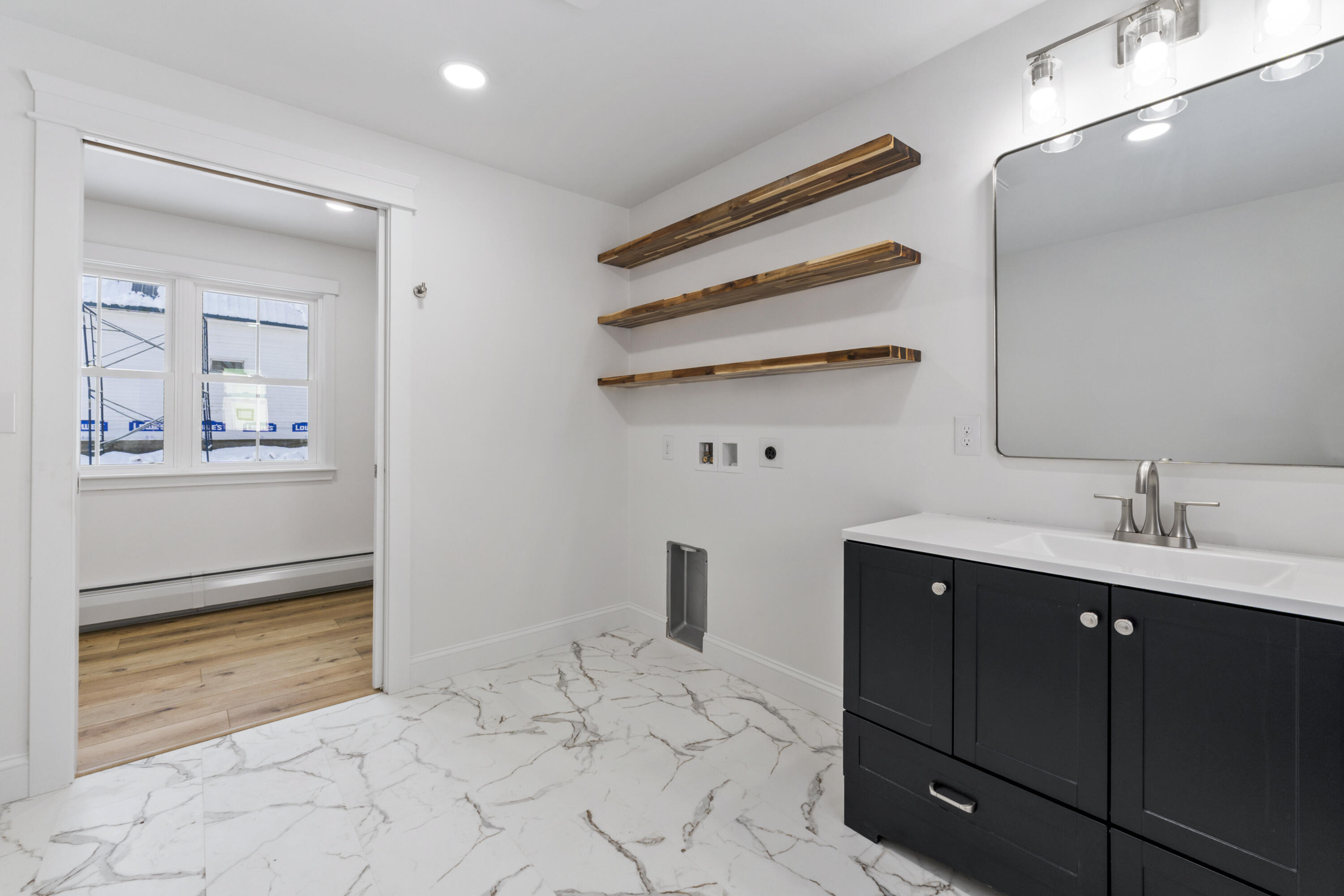 20 Mount Vernon Street Gardiner ME 04345