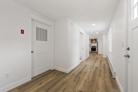 20 Mount Vernon Street Gardiner ME 04345