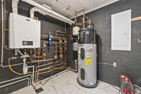 20 Mount Vernon Street Gardiner ME 04345