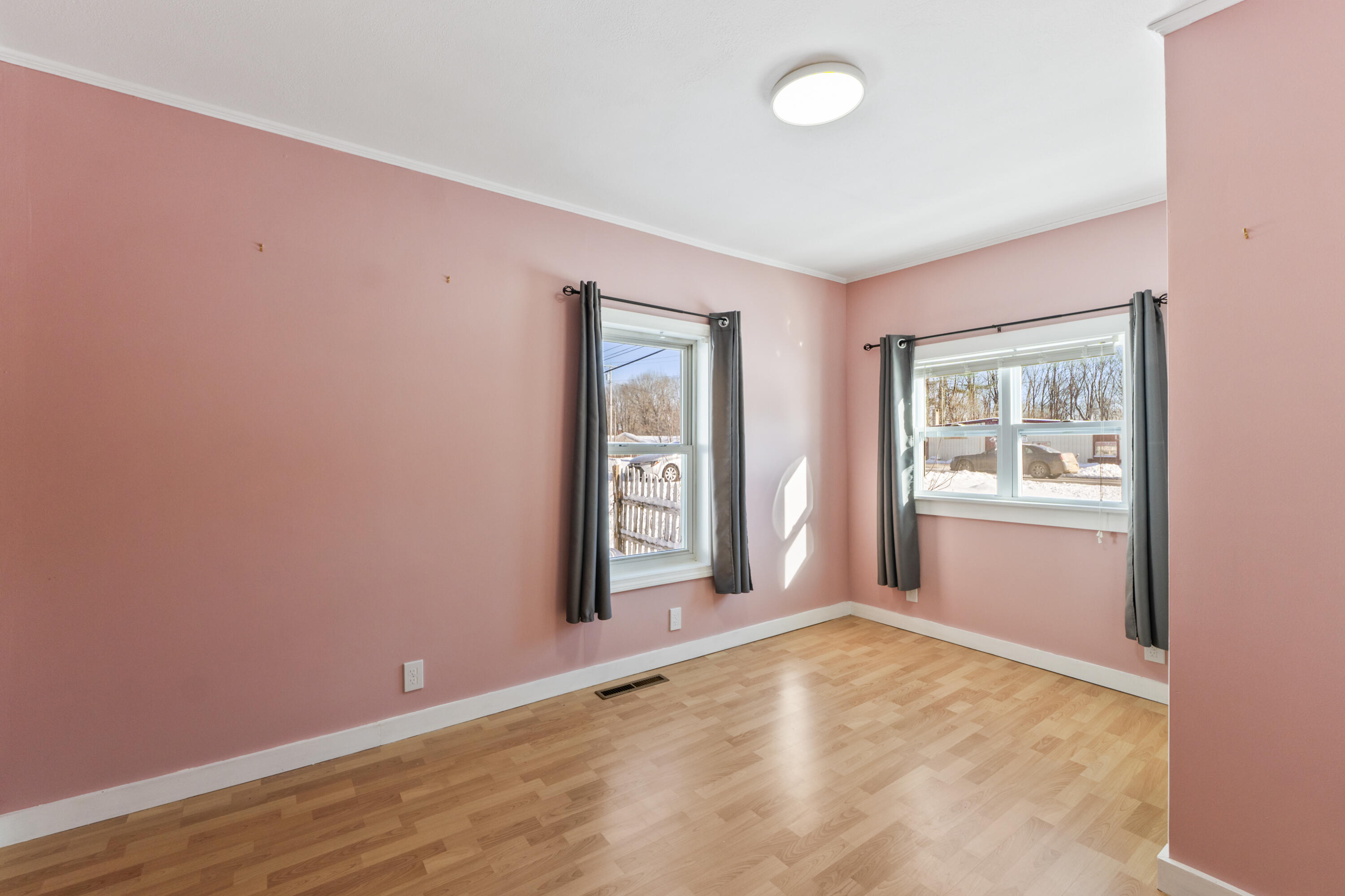 737 Commercial Street Rockport ME 04856