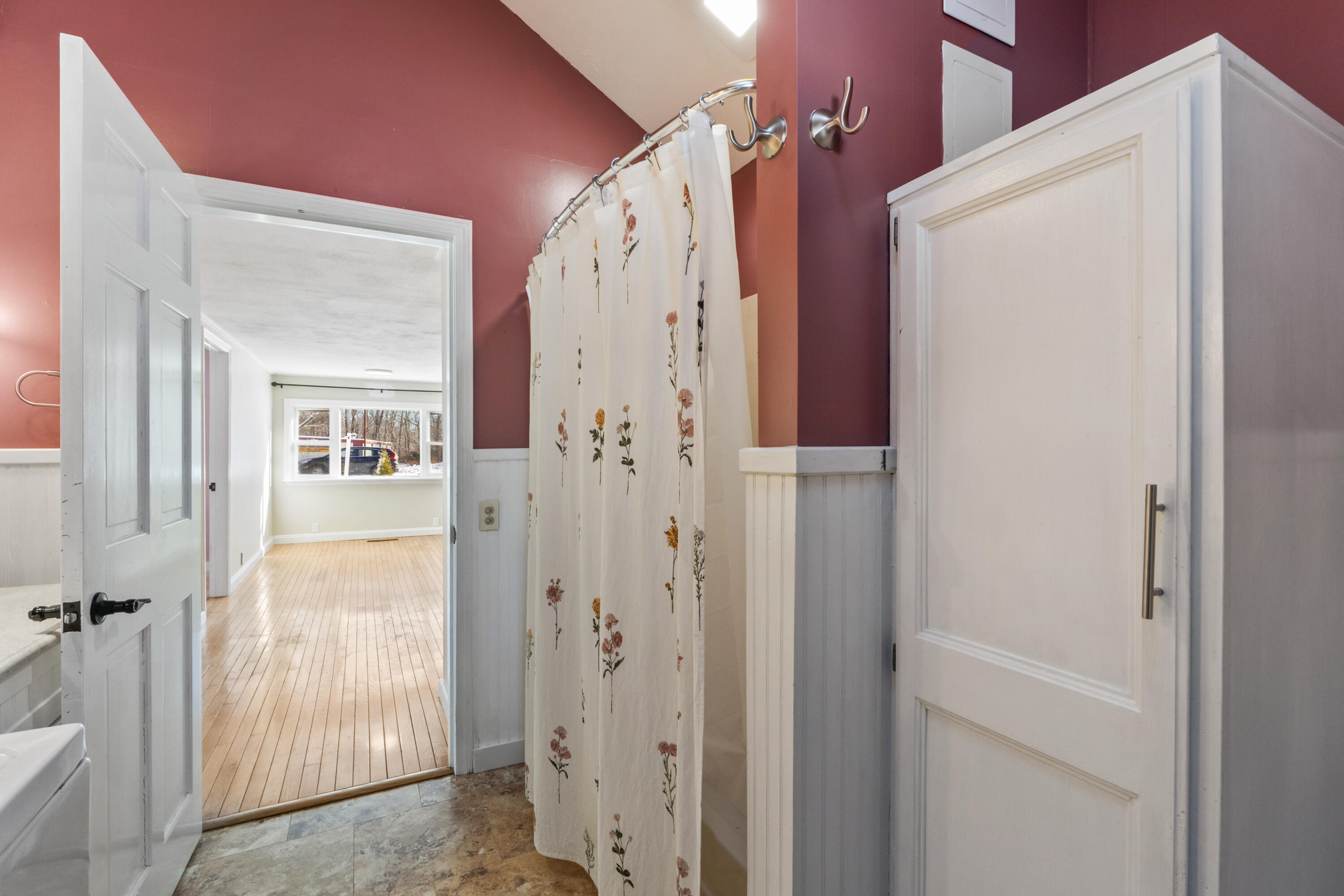 737 Commercial Street Rockport ME 04856