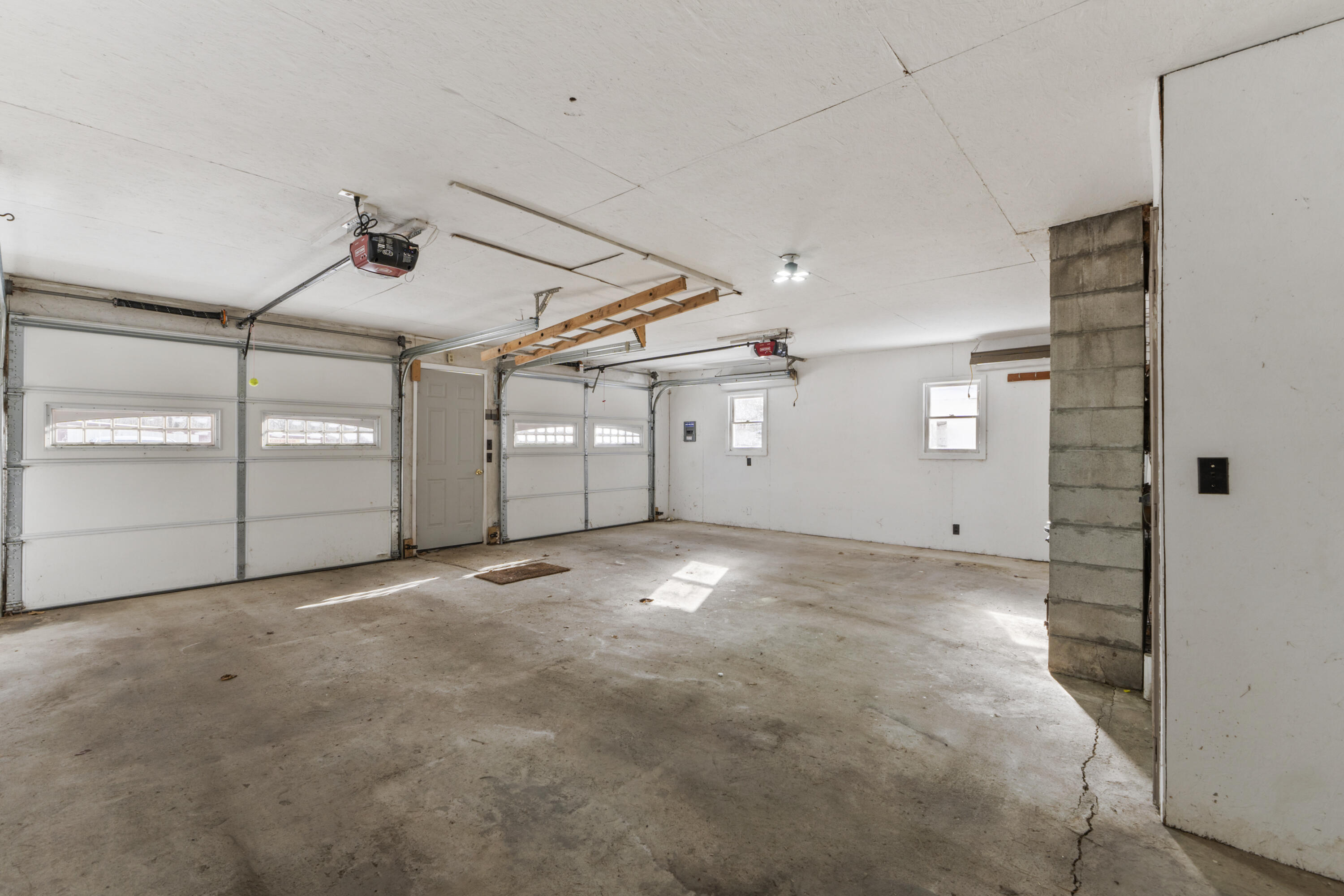 737 Commercial Street Rockport ME 04856