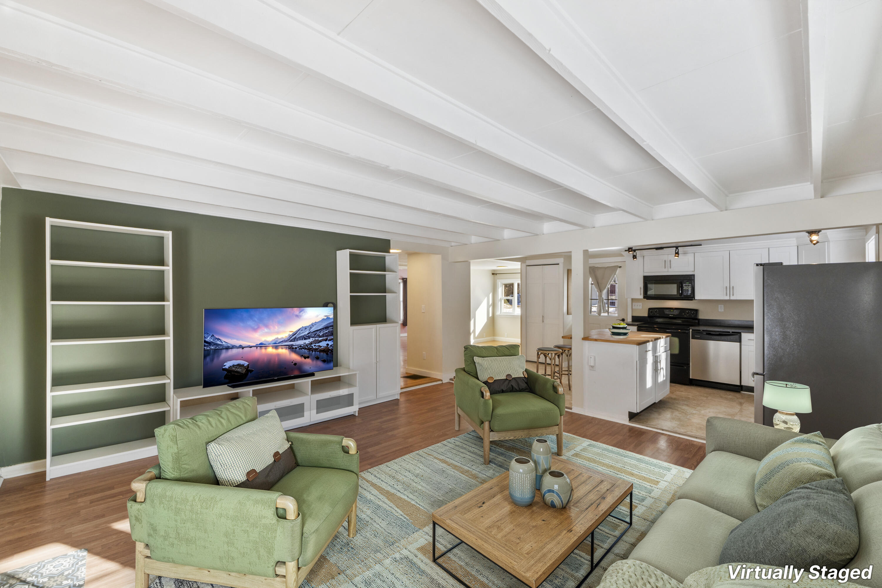 737 Commercial Street Rockport ME 04856