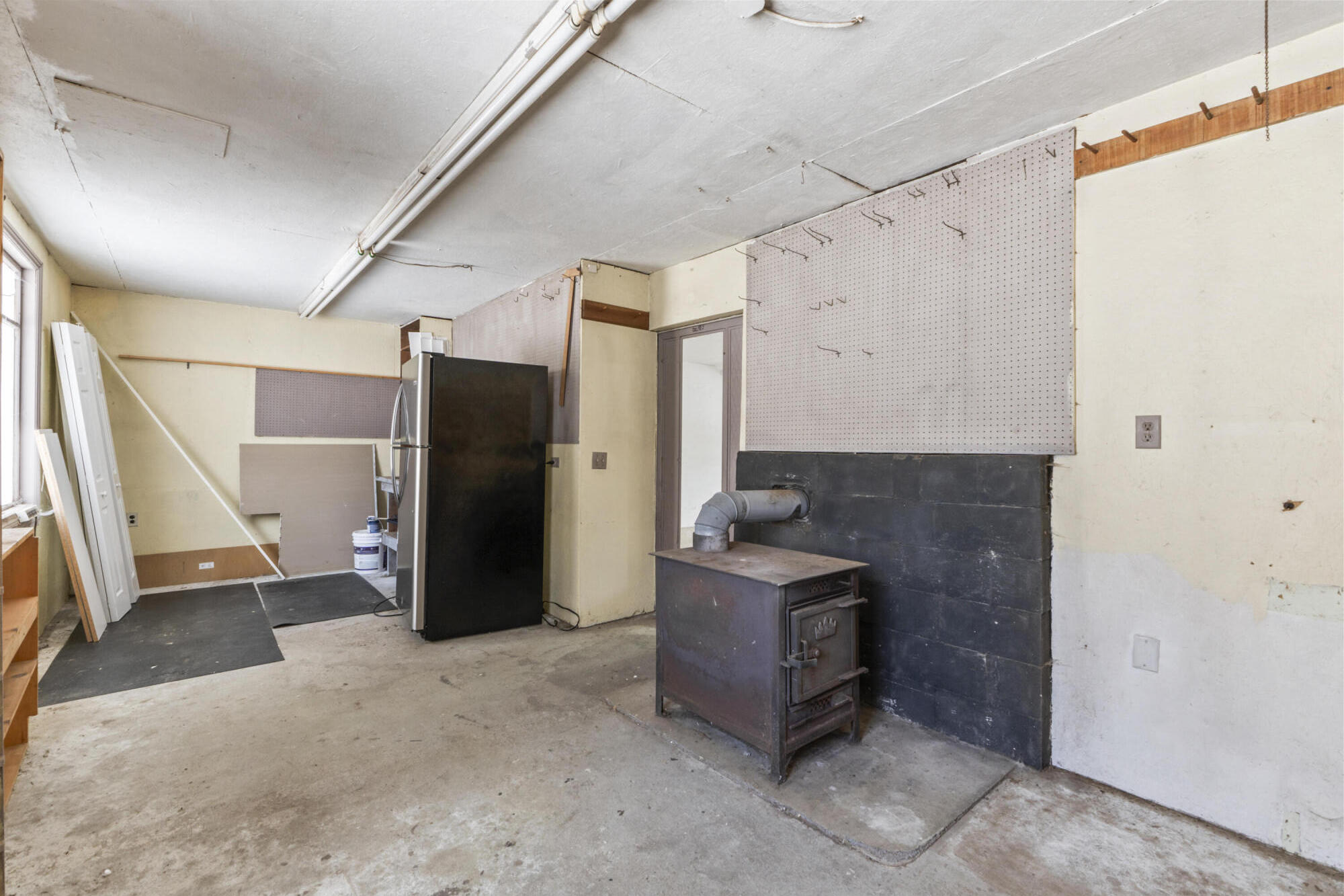 737 Commercial Street Rockport ME 04856