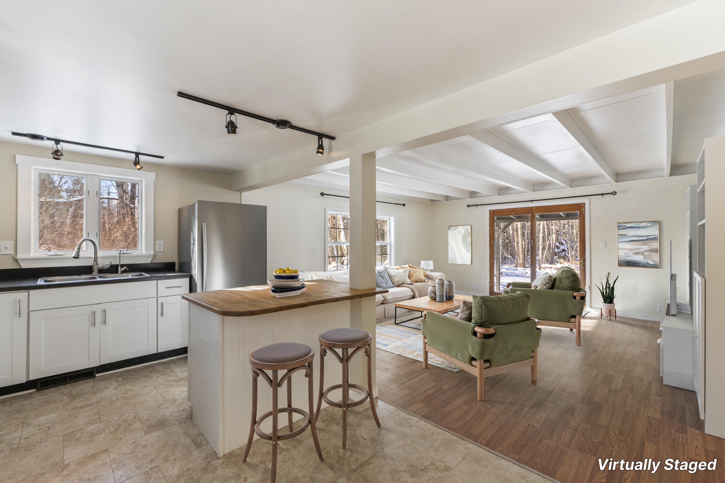 737 Commercial Street Rockport ME 04856