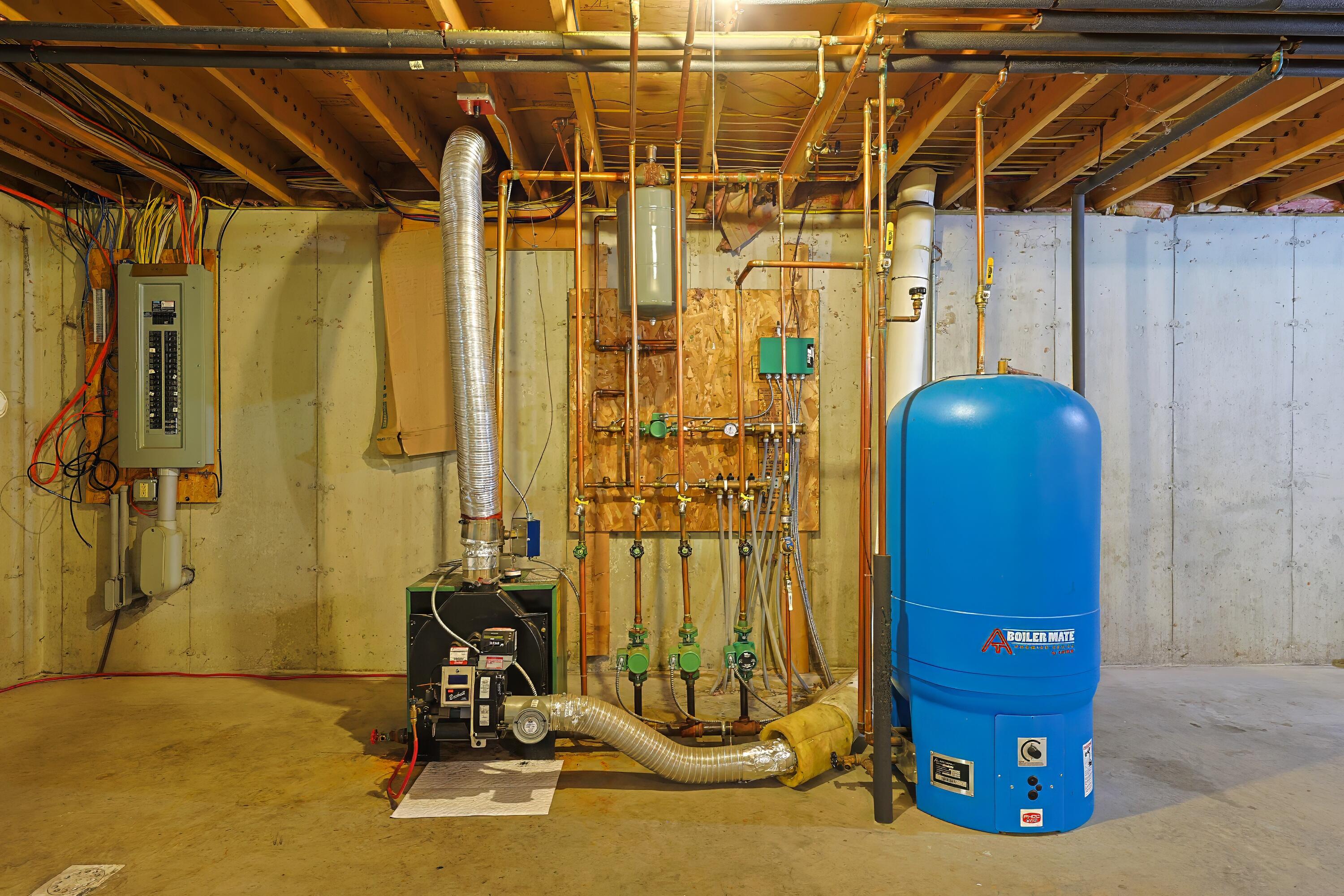 27 M J Lane Bar Harbor ME 04609