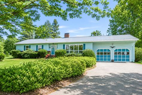 18 Martin Heights Raymond ME 04071