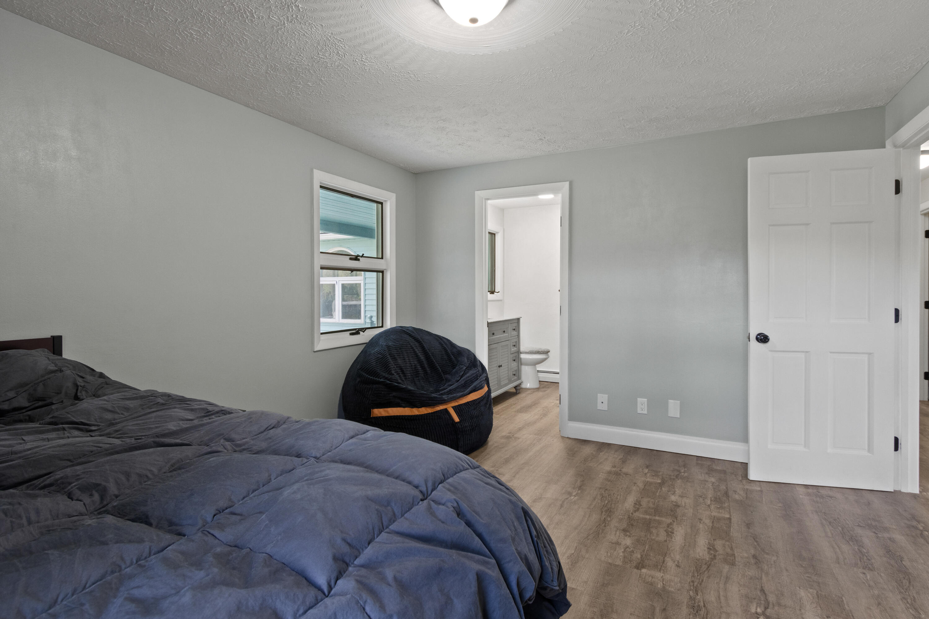 18 Martin Heights Raymond ME 04071