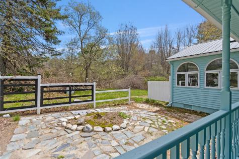 18 Martin Heights Raymond ME 04071