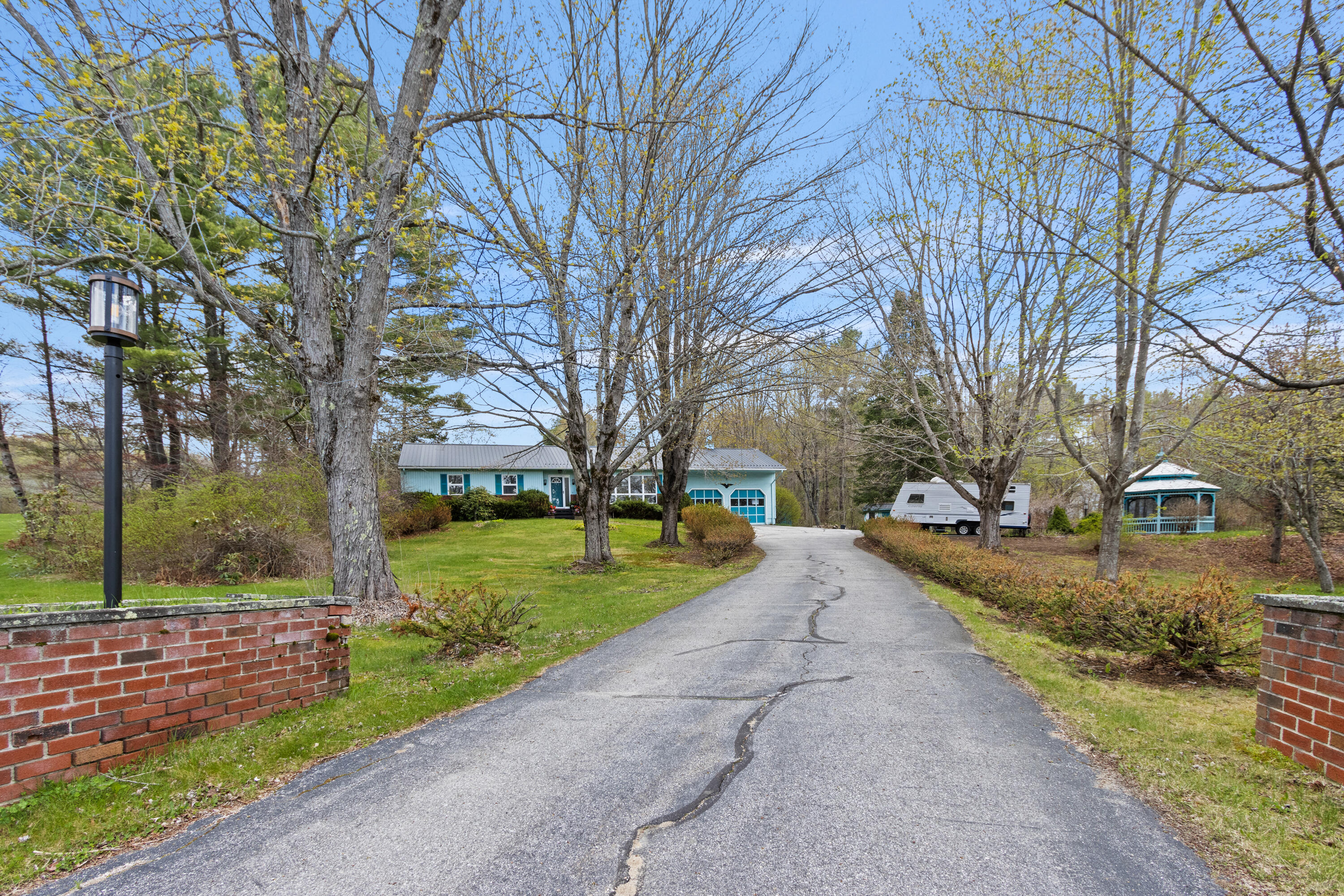 18 Martin Heights Raymond ME 04071