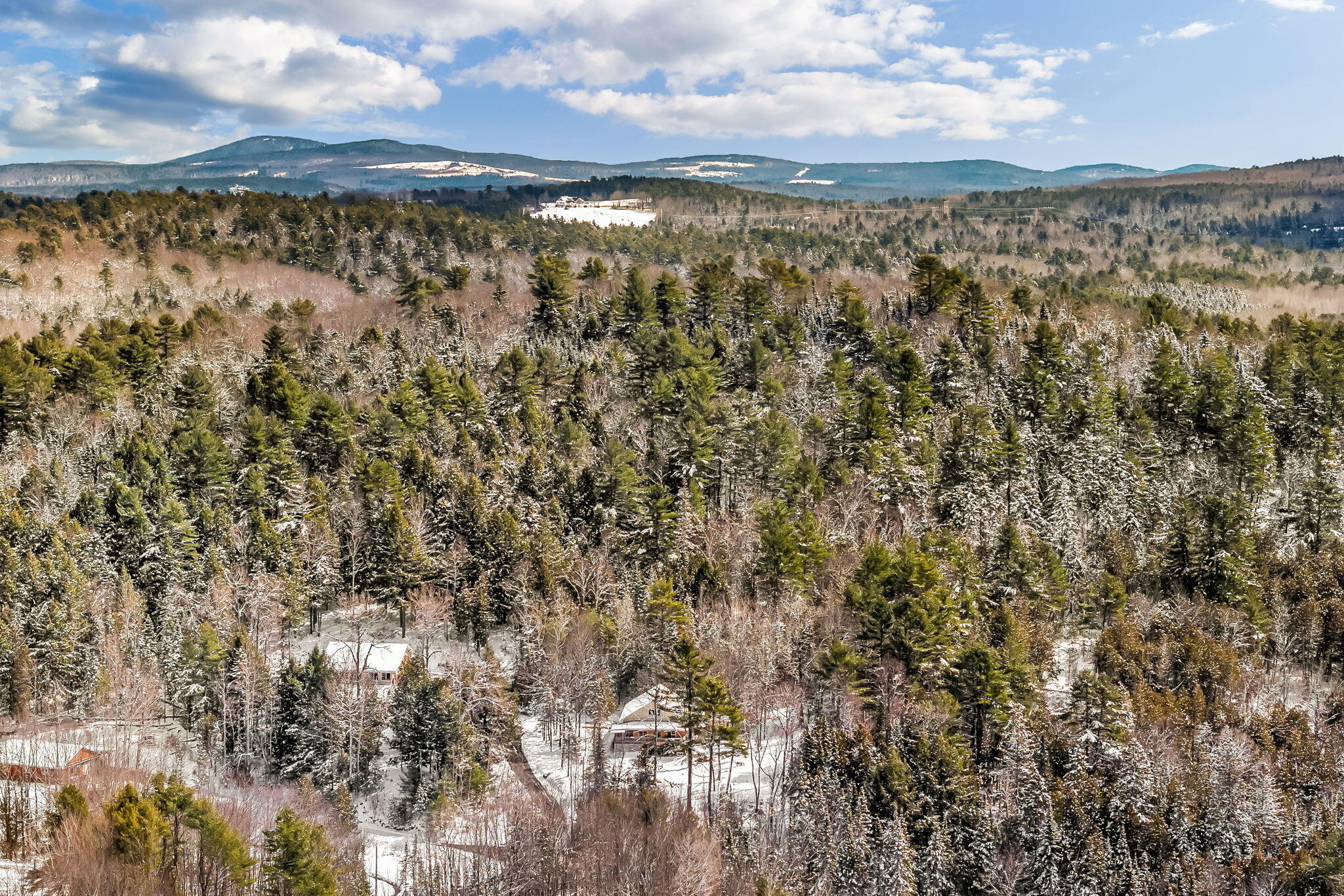 25 Mountain High Drive Orrington ME 04474