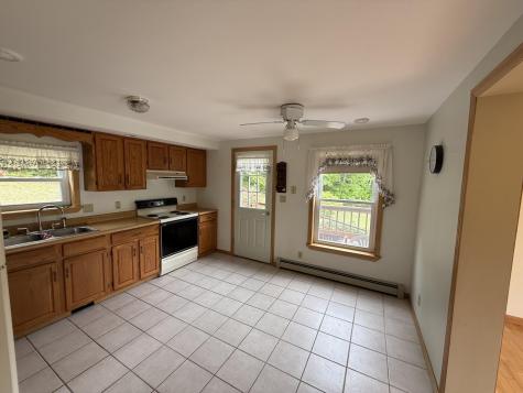 156 Lakeshore Drive Leeds ME 04263