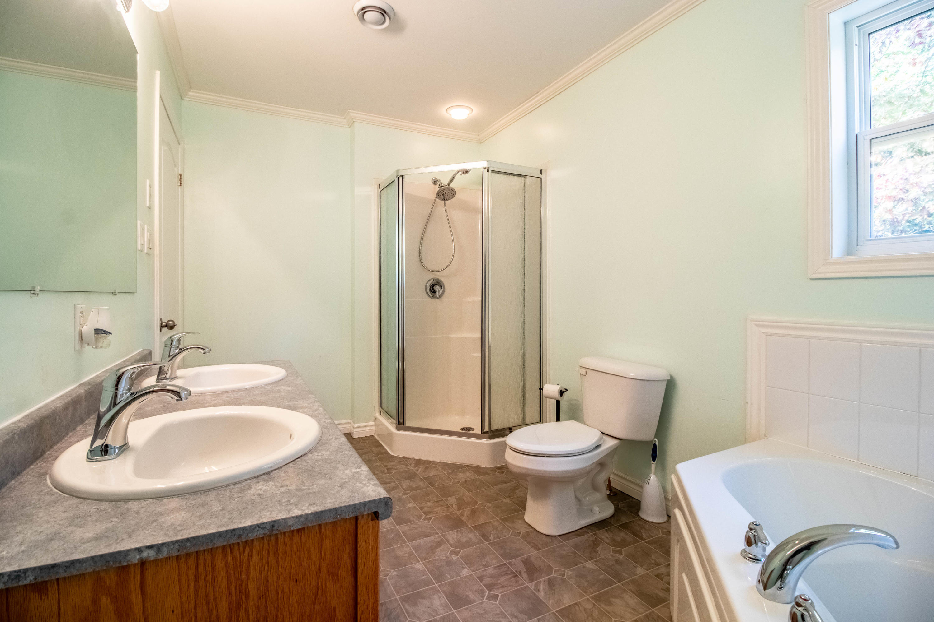 164 Mast Road Epping NH 03042