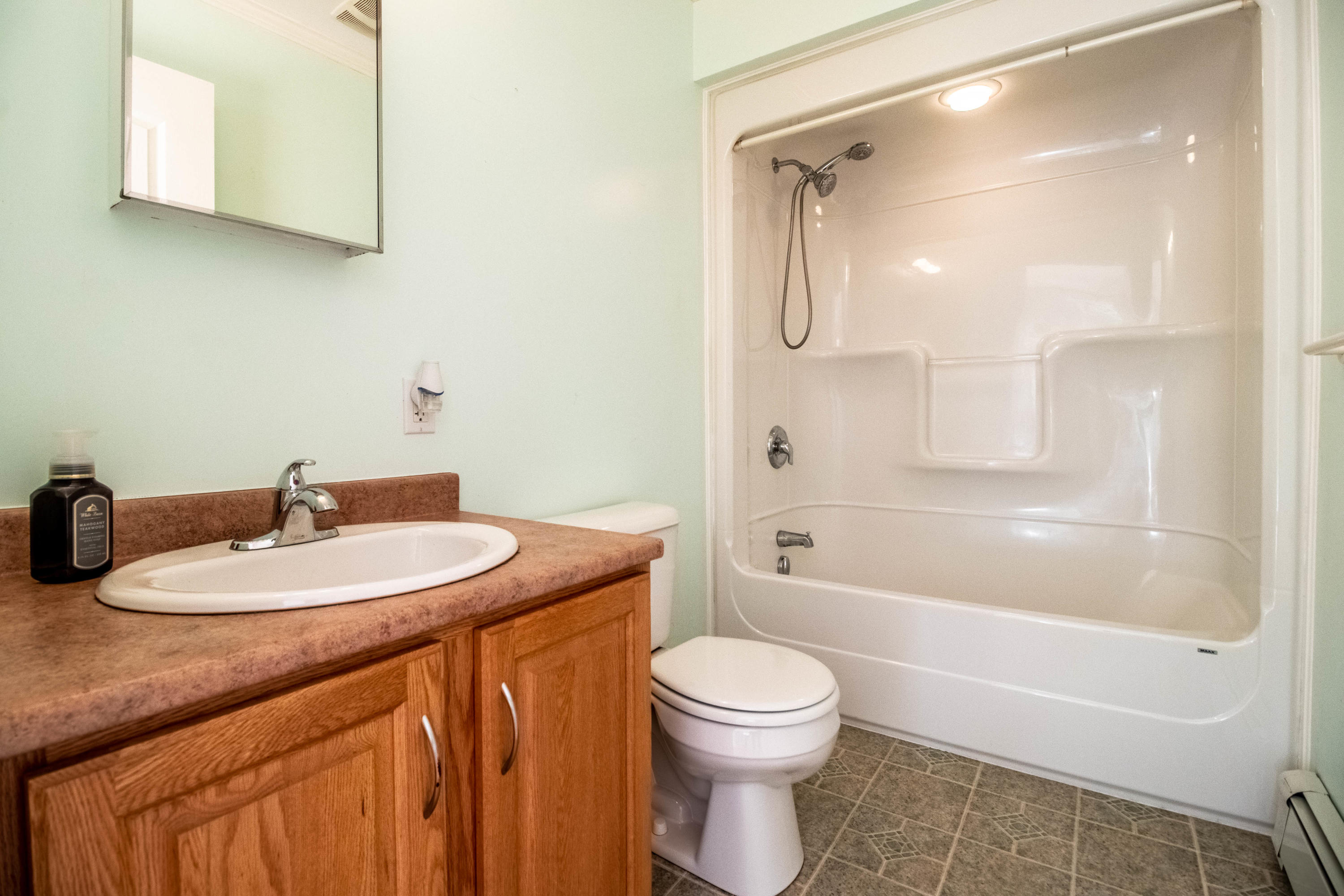 164 Mast Road Epping NH 03042