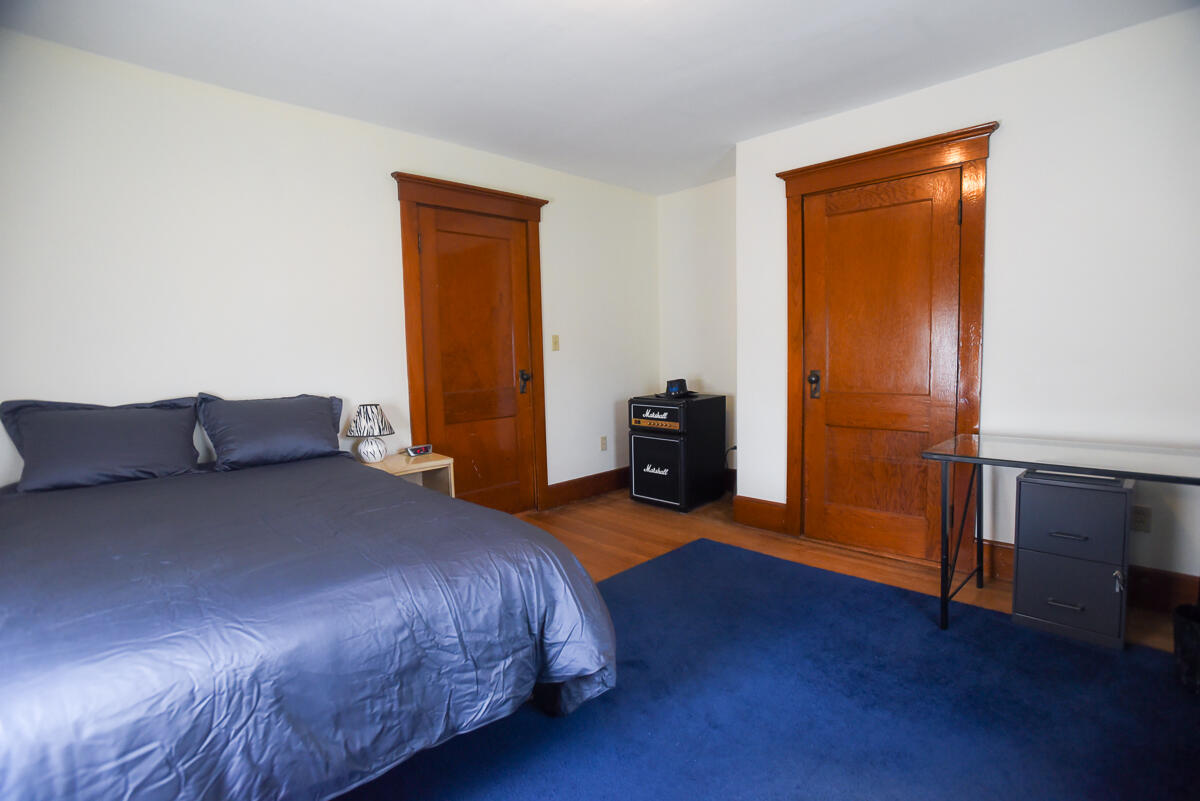 932 River Road Buxton ME 04093