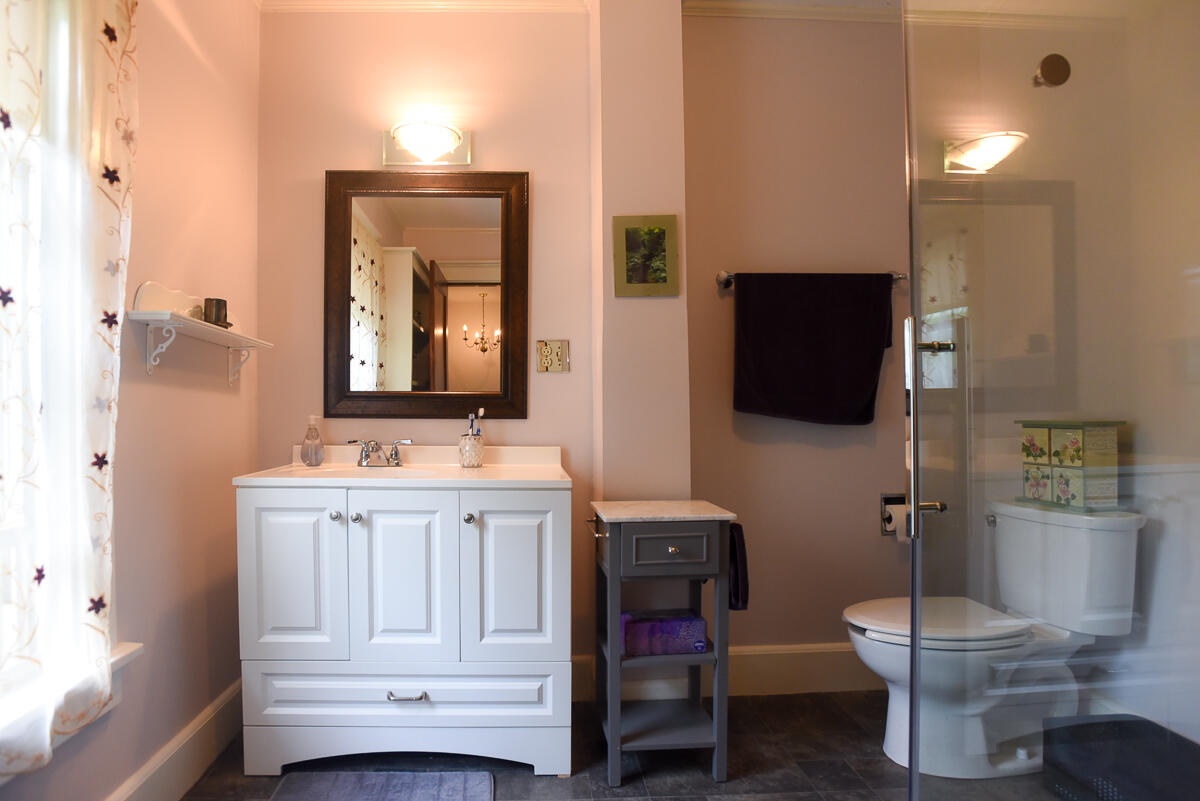 932 River Road Buxton ME 04093