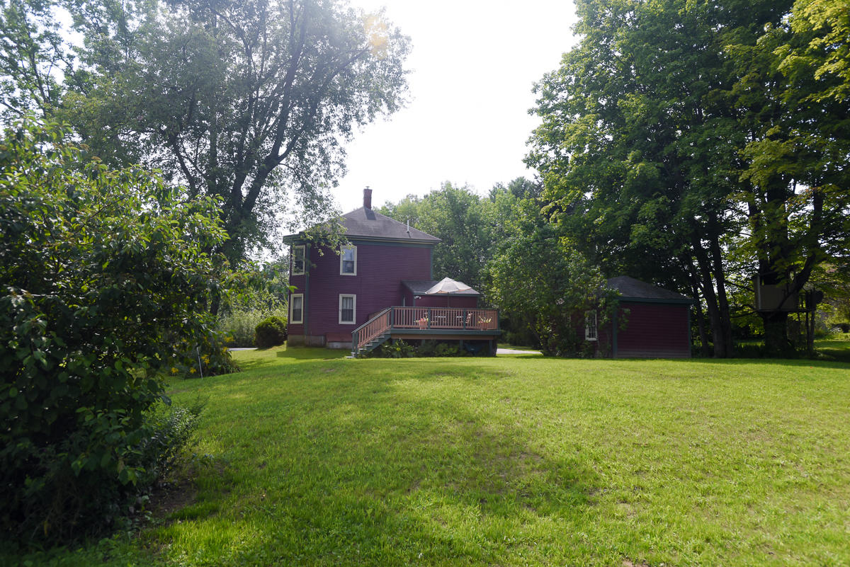 932 River Road Buxton ME 04093