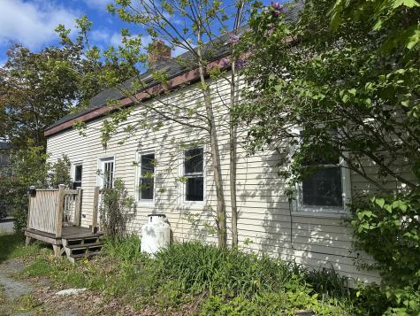 163 Court Street Bangor ME 04401
