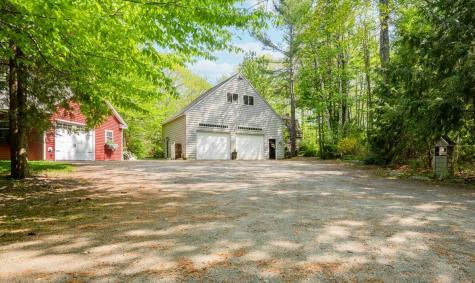 28 Ledgewood Drive Yarmouth ME 04096