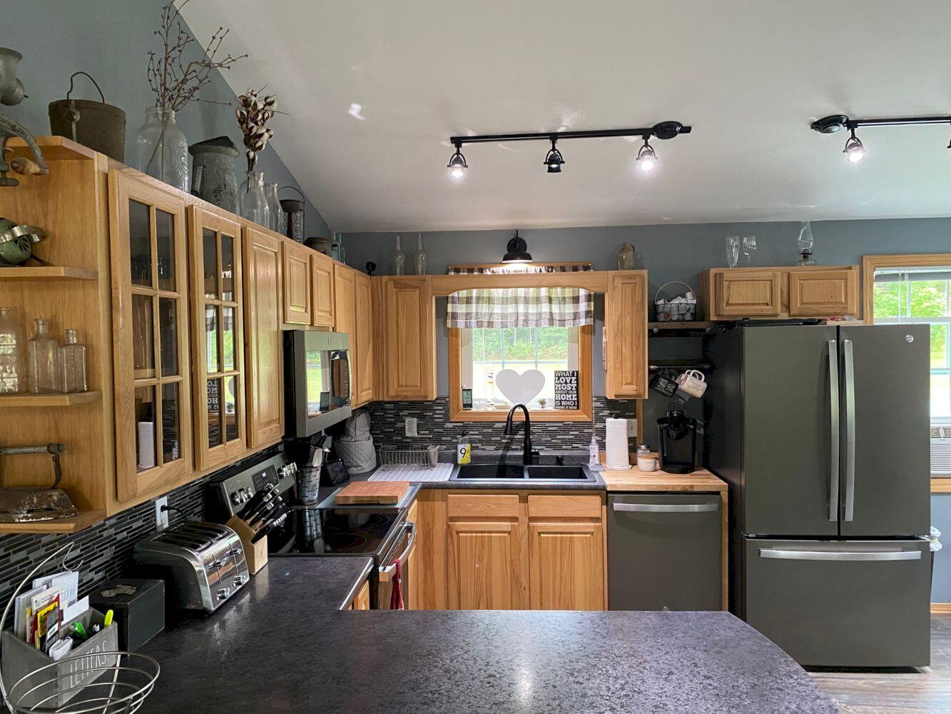 601 Ridge Road Fairfield ME 04937