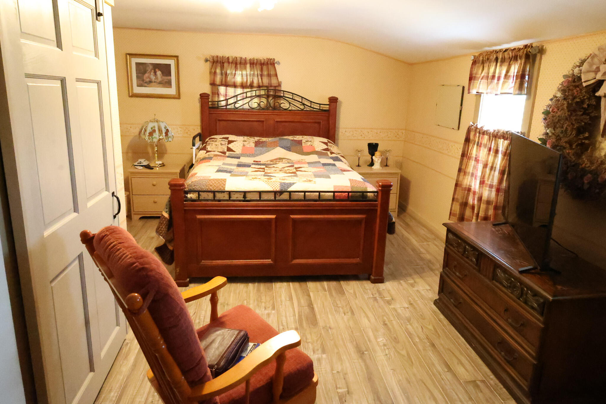 856 Weeks Mills Road New Sharon ME 04955