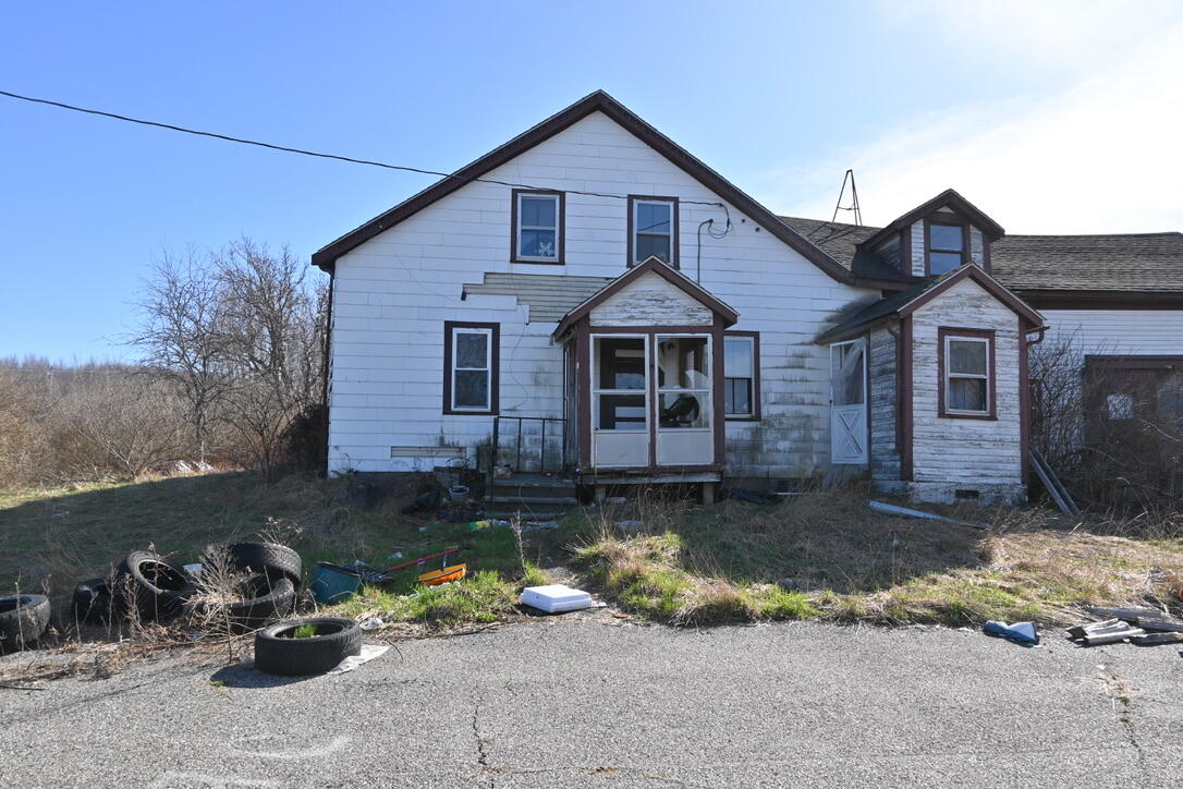 4315 Airline Road Wesley ME 04686