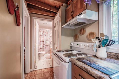 31 Bentwood Street Naples ME 04055