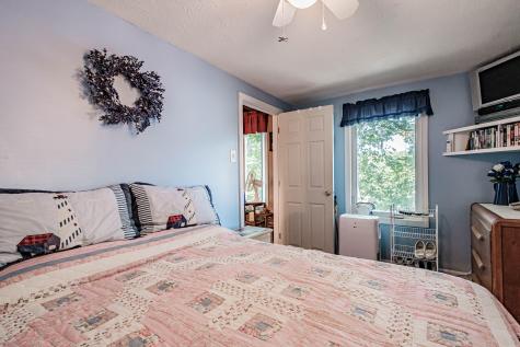 31 Bentwood Street Naples ME 04055