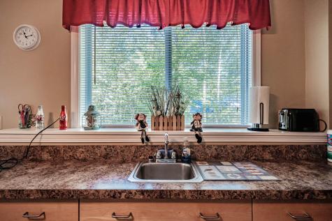 31 Bentwood Street Naples ME 04055