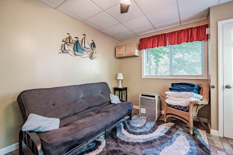 31 Bentwood Street Naples ME 04055