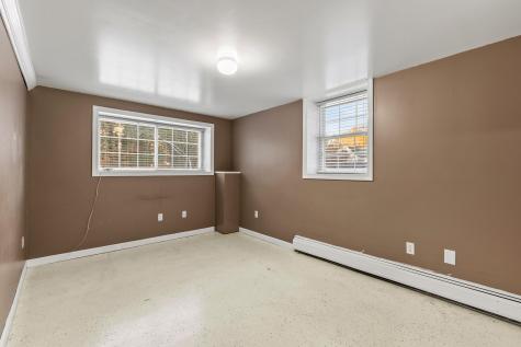 219 Tandberg Trail Windham ME 04062