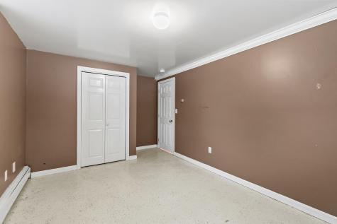 219 Tandberg Trail Windham ME 04062