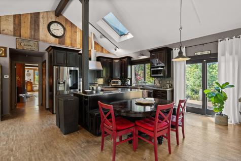 155 Old Kents Hill Road Readfield ME 04355