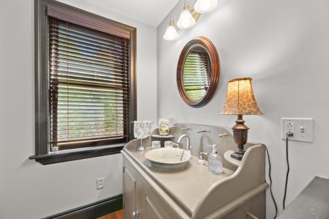 155 Old Kents Hill Road Readfield ME 04355