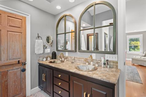 155 Old Kents Hill Road Readfield ME 04355