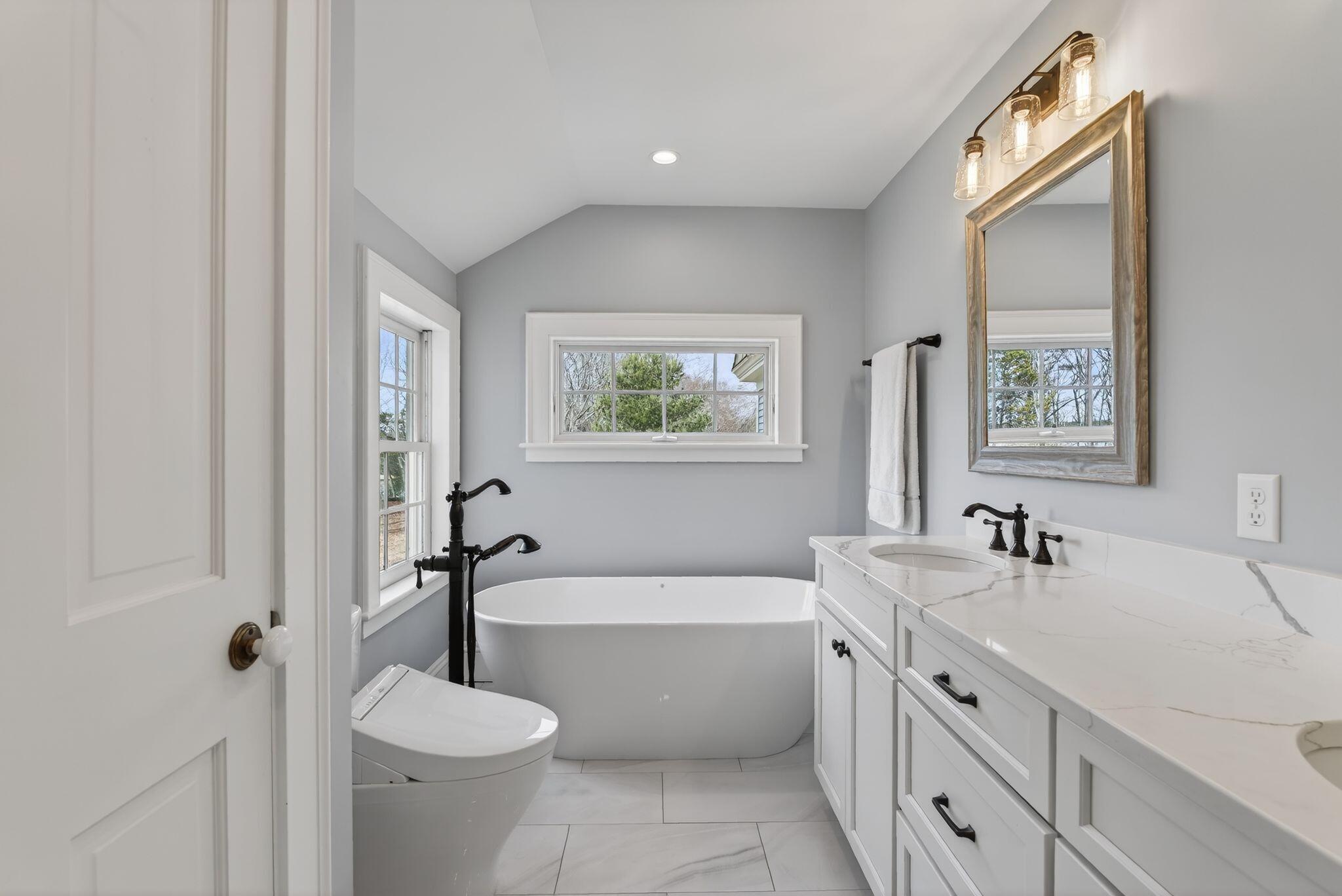 54 Royall Point Road Yarmouth ME 04096