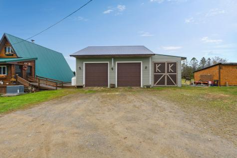 1445 Bear Hill Road Dover-foxcroft ME 04426