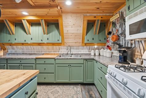 1445 Bear Hill Road Dover-foxcroft ME 04426