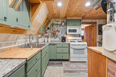 1445 Bear Hill Road Dover-foxcroft ME 04426