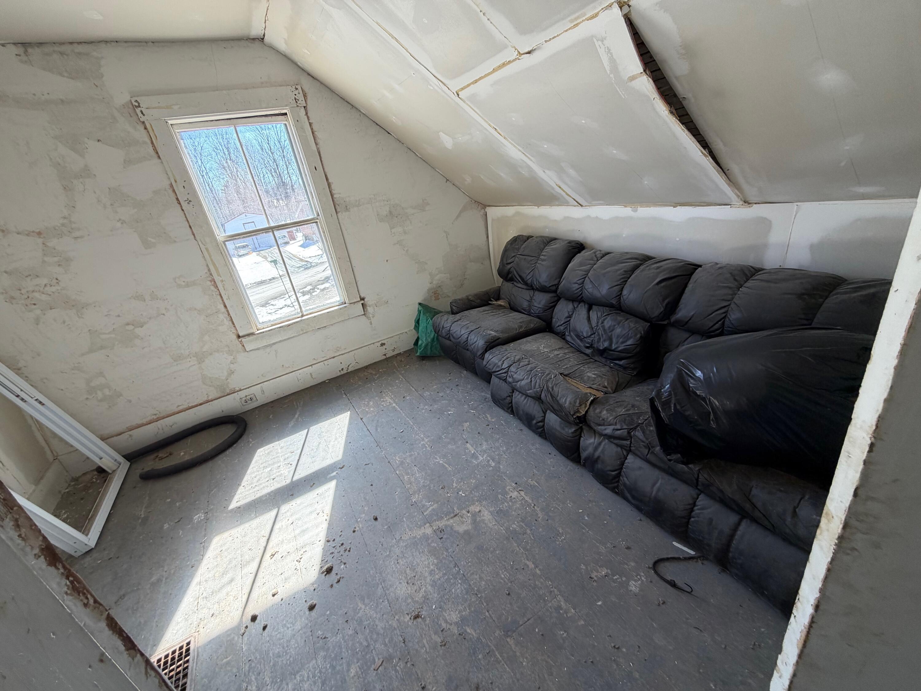 4 Chapin Avenue Monson ME 04464