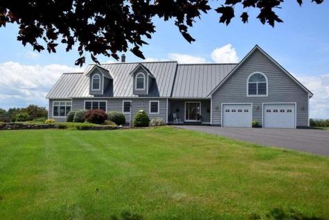 18 River Road Madison ME 04950