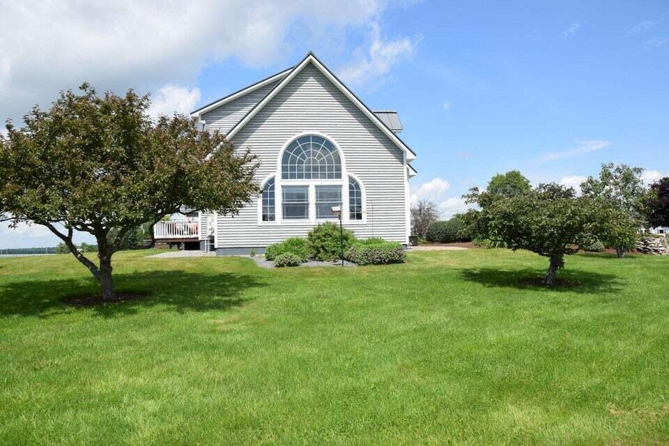 18 River Road Madison ME 04950