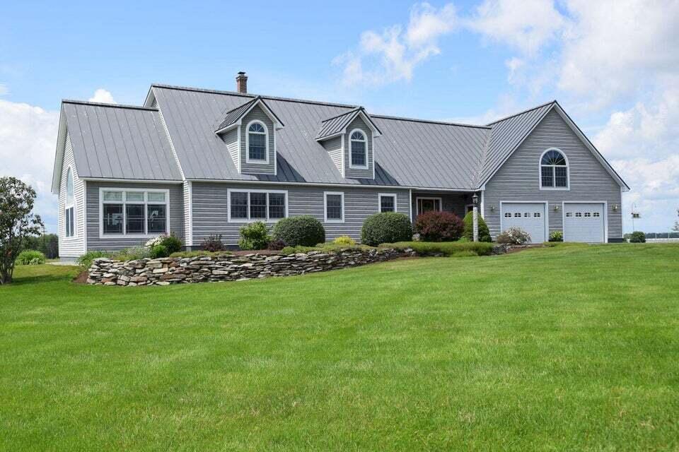 18 River Road Madison ME 04950