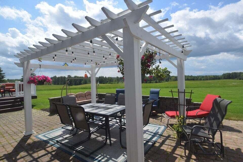 18 River Road Madison ME 04950