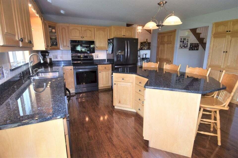 18 River Road Madison ME 04950