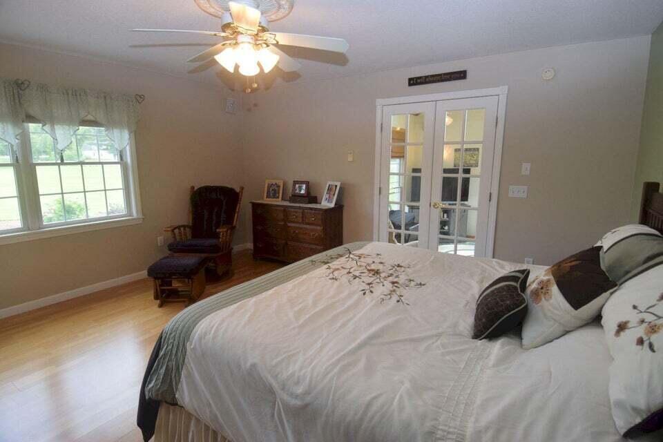 18 River Road Madison ME 04950